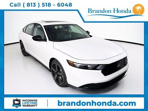 Platinum White Pearl 2026 Honda Accord SE