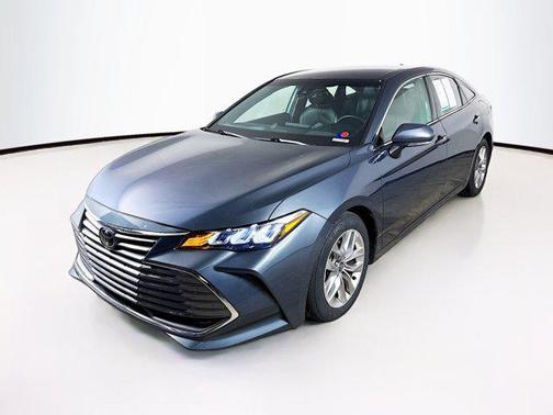 2022 Toyota Avalon XLE