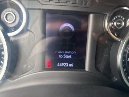 Granite Crystal Metallic Clearcoat 2021 RAM 1500 Big Horn/Lone Star