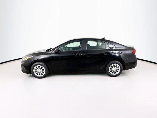 2023 Kia Forte LX