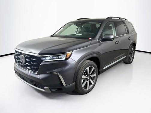 Modern Steel Metallic 2025 Honda Pilot Touring 8-Passenger