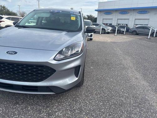 2022 Ford Escape S