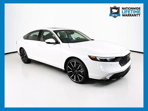 2025 Honda Accord Hybrid Touring