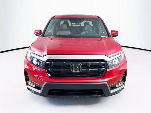Radiant Red Metallic II 2026 Honda Ridgeline RTL
