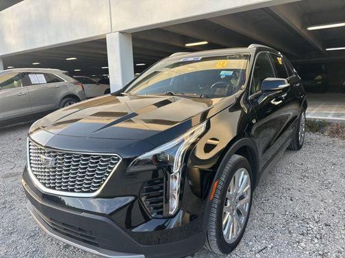 2021 Cadillac XT4 Premium Luxury