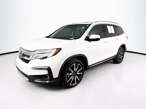2021 Honda Pilot Touring 8-Passenger