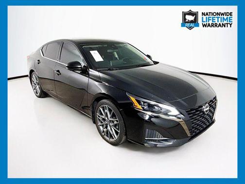 2024 Nissan Altima SR VC-Turbo FWD