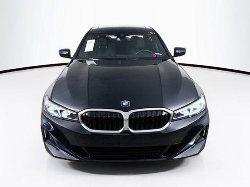 2024 BMW 330 i xDrive