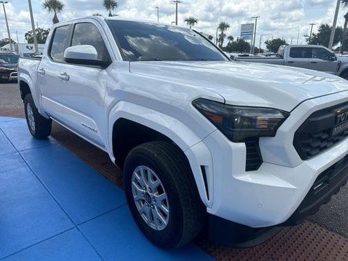2024 Toyota Tacoma SR5