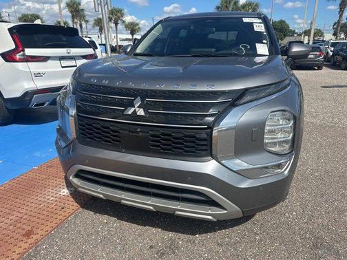 2023 Mitsubishi Outlander SE 2.5 S-AWC