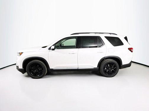 2025 Honda Pilot Touring 8-Passenger