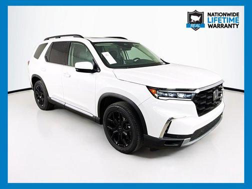 2025 Honda Pilot Touring 8-Passenger