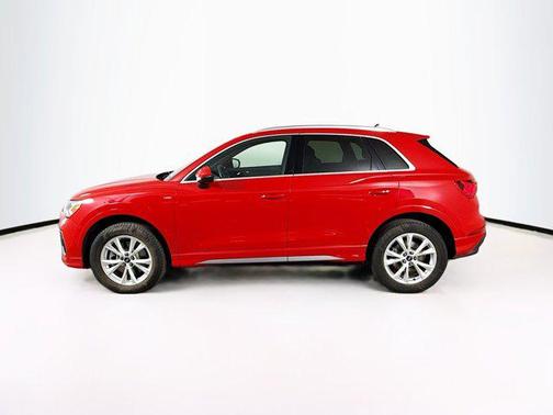 2024 Audi Q3 Premium 45 TFSI S line quattro Tiptronic