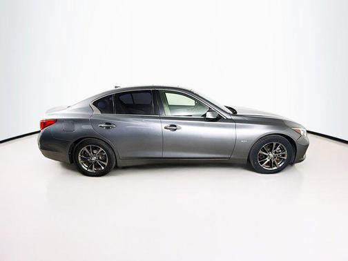 2017 INFINITI Q50 3.0t Signature Edition