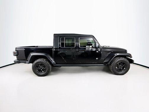 2021 Jeep Gladiator Willys 4x4