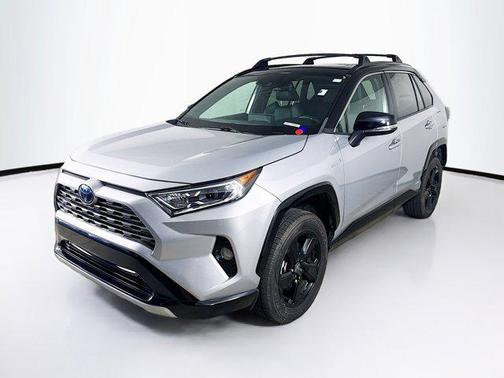 2021 Toyota RAV4 Hybrid SE
