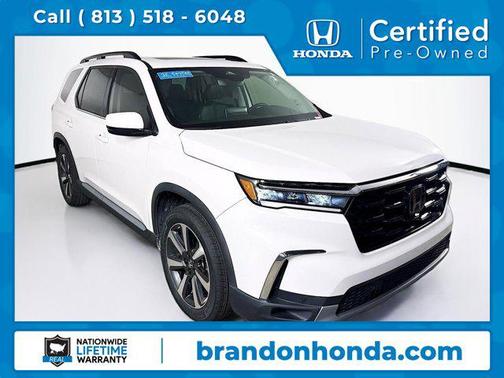 2023 Honda Pilot Touring 8-Passenger