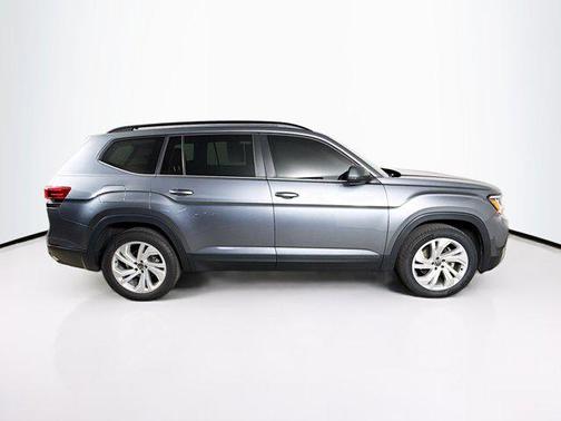 2021 Volkswagen Atlas 3.6L SE w/Technology