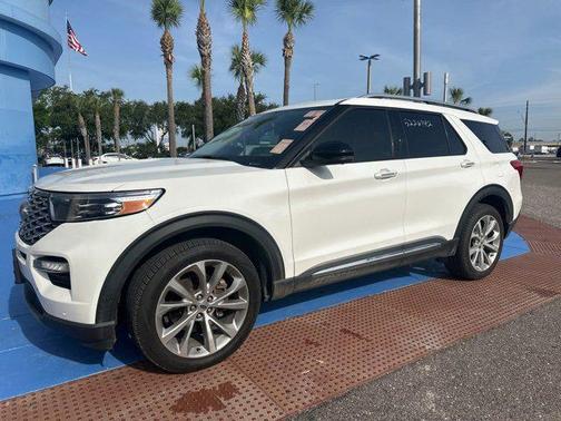 2021 Ford Explorer Platinum