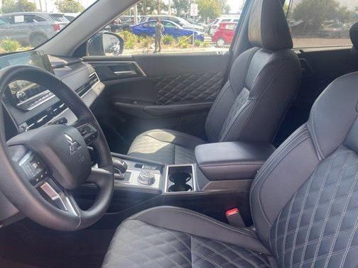2024 Mitsubishi Outlander SEL 2.5 2WD