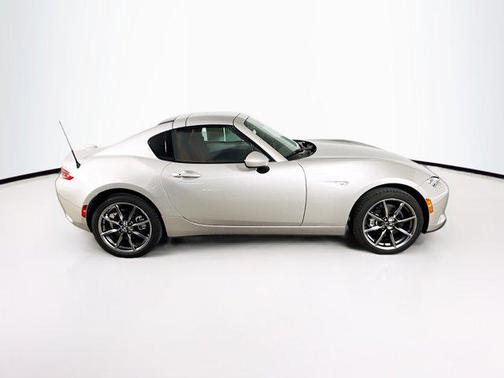 2023 Mazda MX-5 Miata RF Grand Touring
