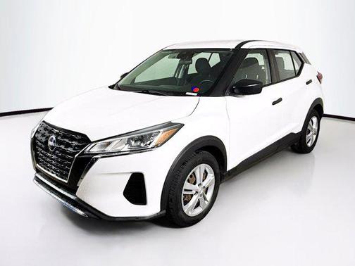 2022 Nissan Kicks S