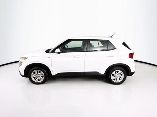 2023 Hyundai VENUE SE