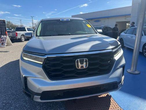 2023 Honda Pilot 2WD EX-L 8 Passenger