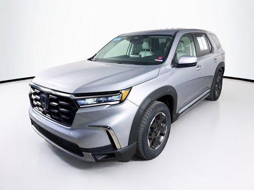 2023 Honda Pilot 2WD EX-L 8 Passenger