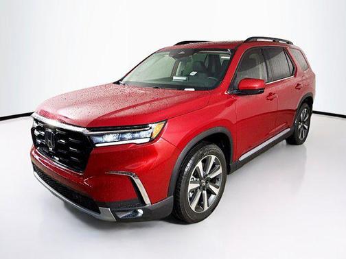 2025 Honda Pilot Touring 8-Passenger