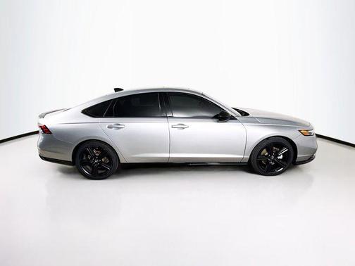 Lunar Silver Metallic 2023 Honda Accord Hybrid Sport-L
