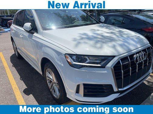 2024 Audi Q7 45 Premium