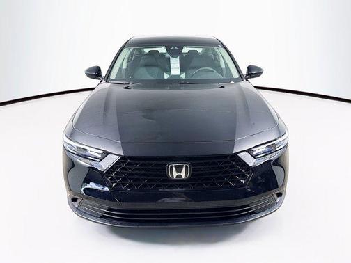 2025 Honda Accord LX 1.5T