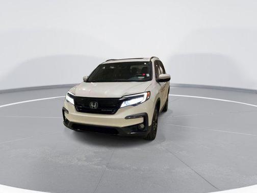 2022 Honda Pilot AWD Black Edition