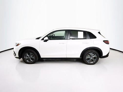 White 2026 Honda HR-V LX