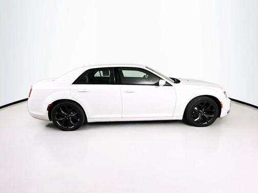 2021 Chrysler 300 S