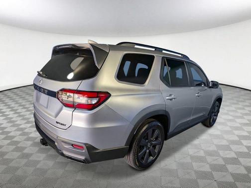 Solar Silver Metallic 2026 Honda Pilot Sport