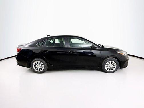 2024 Kia Forte LX