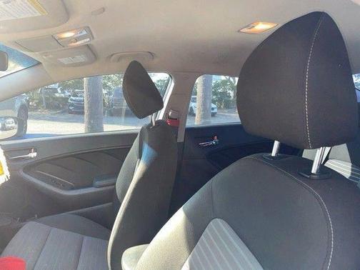 2017 Kia Forte S