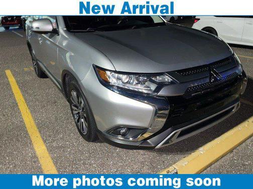 2020 Mitsubishi Outlander SEL