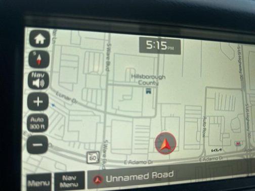 2017 Kia Cadenza Premium