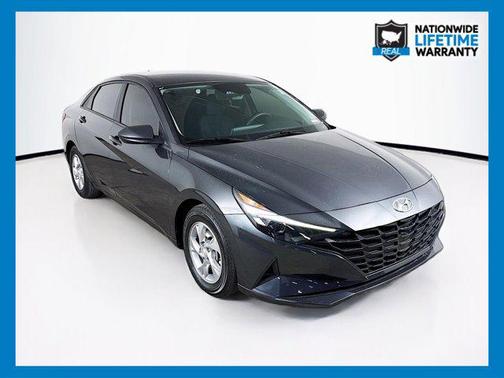 2023 Hyundai ELANTRA SE