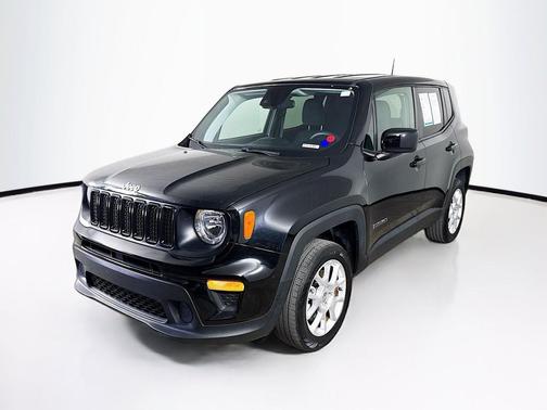 Black Clearcoat 2023 Jeep Renegade Latitude