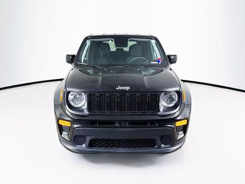 Black Clearcoat 2023 Jeep Renegade Latitude