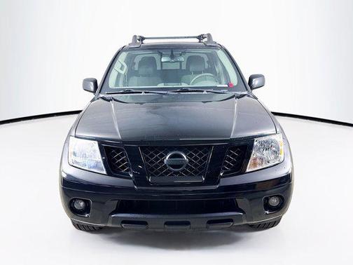 Magnetic Black Pearl 2020 Nissan Frontier SV