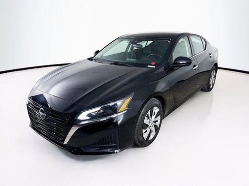 2023 Nissan Altima S FWD