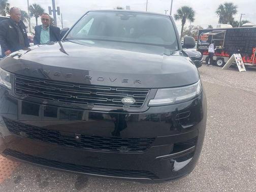 2024 Land Rover Range Rover Sport SE