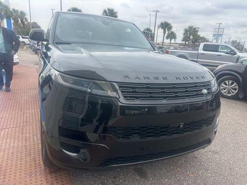 2024 Land Rover Range Rover Sport SE