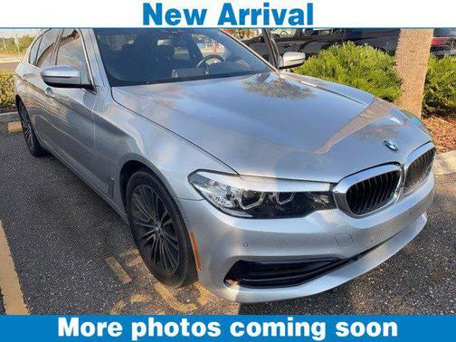 2019 BMW 530 530i
