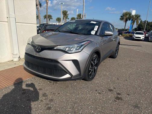2020 Toyota C-HR XLE